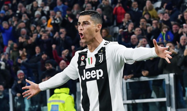  萨拉赫戴帽破队史英超进球纪录  