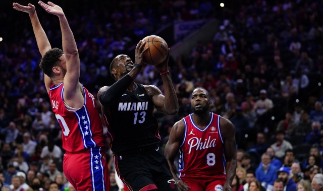  希罗34分助热火浇灭公牛反扑  