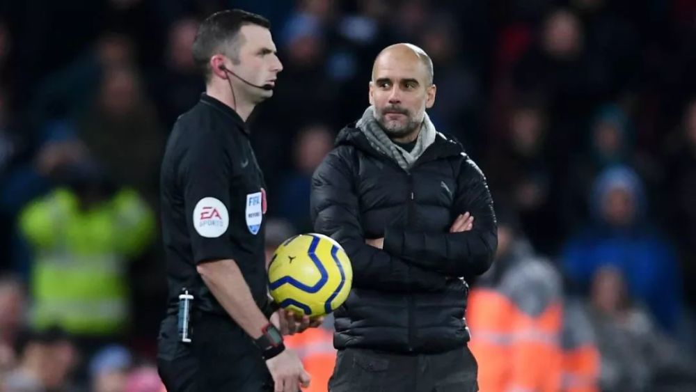  曼城德比战平，哈兰德失点引争议  